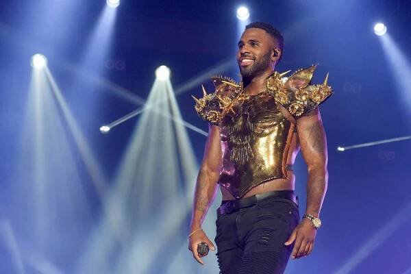 Jason Derulo Didn't Think His Underwear Photo Would Cause 'This Much Thirst'