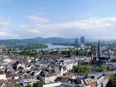 File:General view over bonn (cropped).jpg - Wikimedia Commons