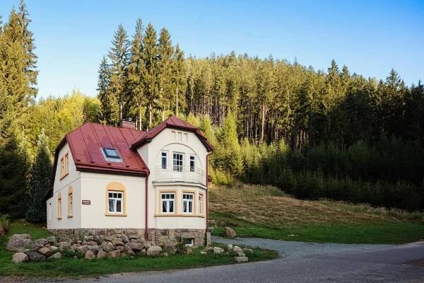 Budova, kde se apartmán nachází