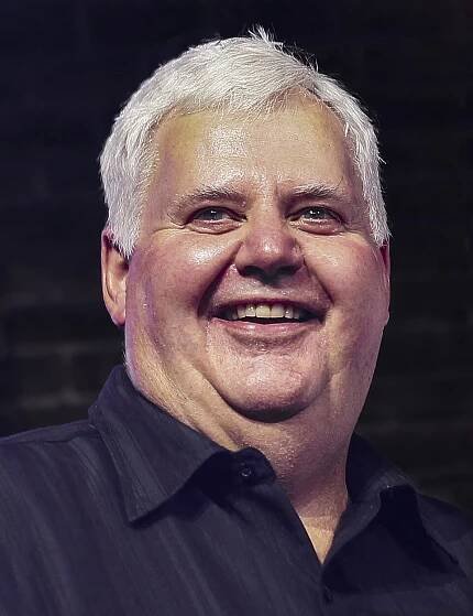 Soubor:Ken hitchock2014.jpg – Wikipedie