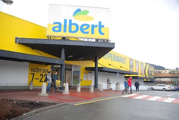 Albert hypermarket Vsetín :: U Albertu