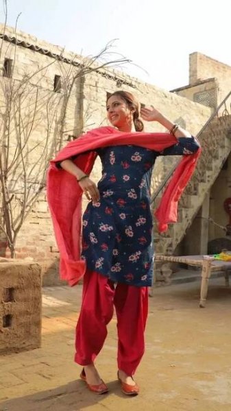 Punjabi actresses ruling the style game in salwar suit
