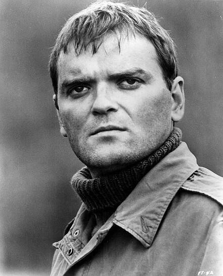Angus MacInnes - Oddíl 10 z Navarone - Promo