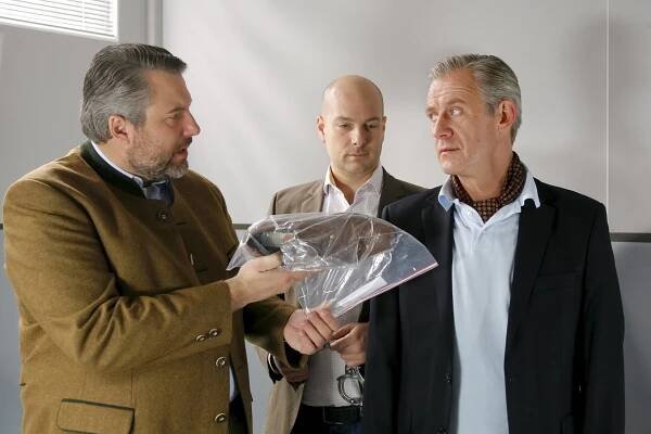 Poldové z Rosenheimu - Mord in feiner Gesellschaft - Z filmu - Dieter Fischer, Stephan Zinner, Joseph Lorenz