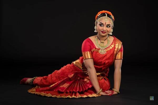 Aarthi-568-Edit