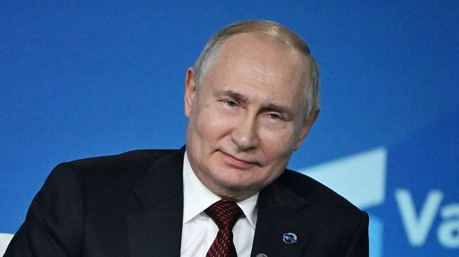 Rok 2024 podle Putina: Volby vyhraju, mír bude podle nás a vejce zlevní obratem
