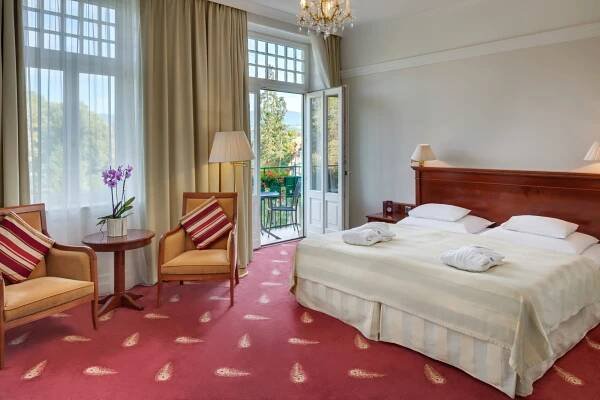 Hotel Thermia Palace Ensana Health Spa, Slovensko Západní Slovensko - 7 355 Kč Invia
