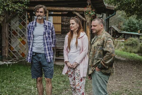 Osada - Epizoda 11 (S01E11) (2021) | Filmotéka | ČSFD.cz