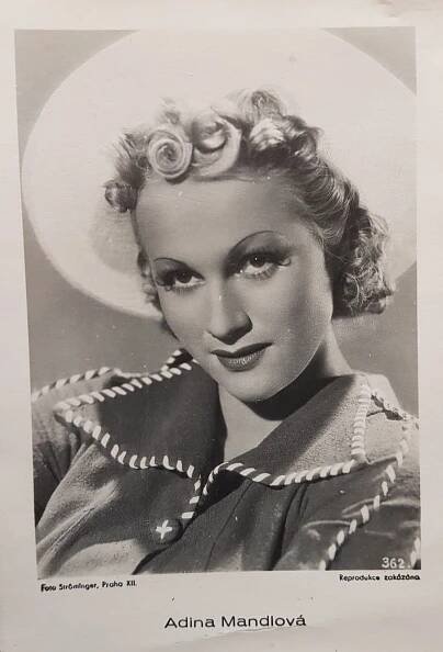 Adina Mandlová