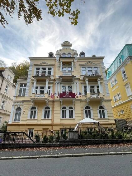 REZIDENCE VILLA GLORIA - Prices & Hotel Reviews (Marianske Lazne, Czech Republic)