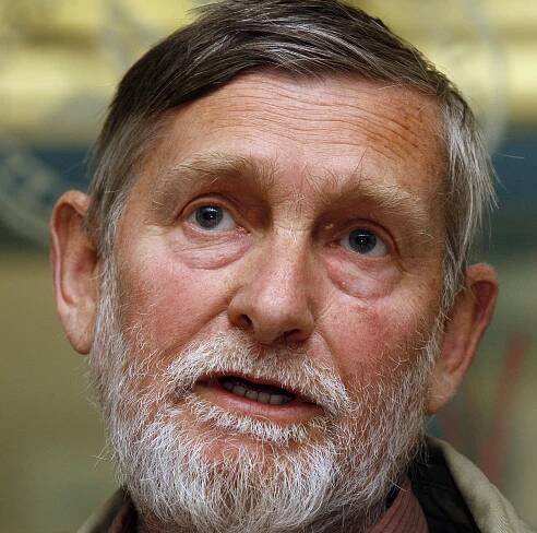 Zemřel divadelník Jan Schmid, který v Liberci založil divadlo Ypsilon