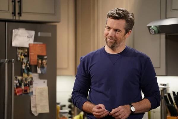 Call Your Mother - New Car, New Job, New Jean - Z filmu - Patrick Brammall
