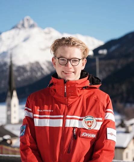 Über uns | Schweizer Skischule Zuoz - La Punt