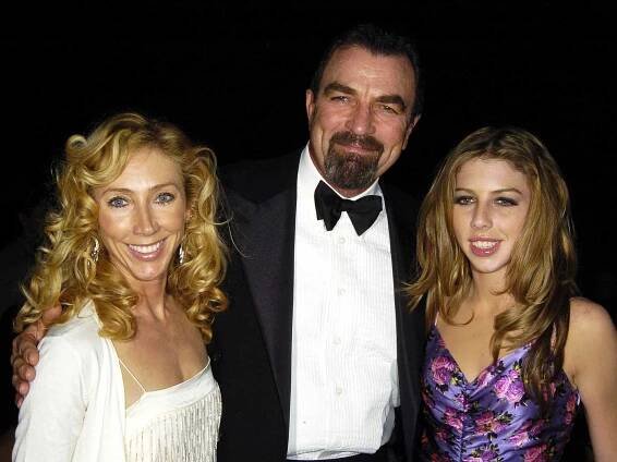 Tom Selleck (center) with Jillie Mack and daugher Hannah