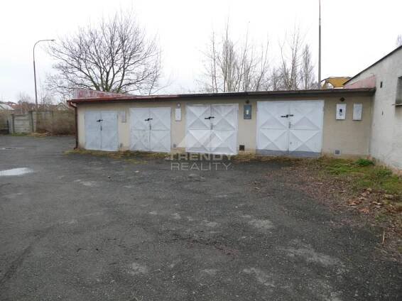 Prodej řadové garáže, 20m⊃2;, Hrádecká ul., Plzeň - Doubravka - Realizováno - Prodáno nebo Pronajmuto | Trendy Reality s