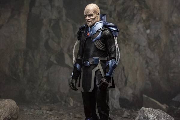 Arrow - Krize na nekonečnu zemí: 4. hodina - Z filmu - LaMonica Garrett