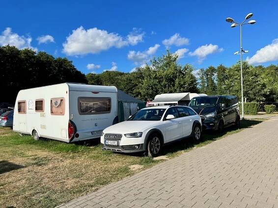 Nejlevnější cesta k moři: Na sever k Baltu, spát v autě a nakupovat v Žabce