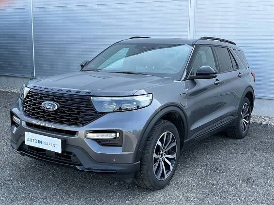 Ford Explorer PHEV, Fordpass, tažné, nové ČR