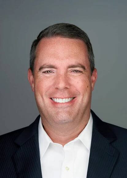 Headshot of David Alonso