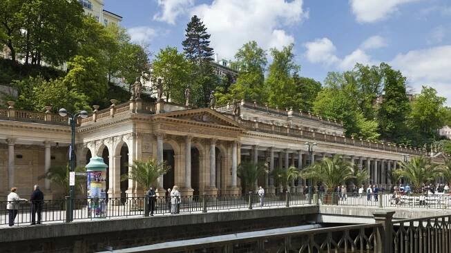 Karlovy Vary - Královské lázně nabízí skvělou dovolenou...