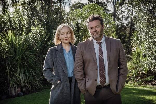 Fern Sutherland, Neill Rea - Vraždy v Brokenwoodu - Série 9 - Promo