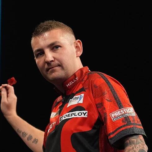 James Wade brings early end to Nathan Aspinall’s title defence