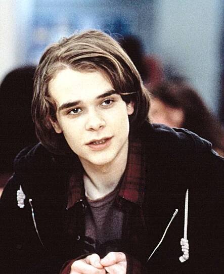 DISTURBING BEHAVIOR, Nick Stahl, 1998, (c)MGM