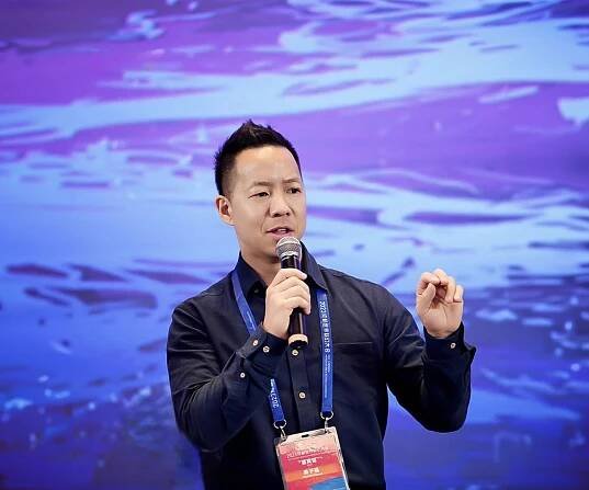 Victor Huang