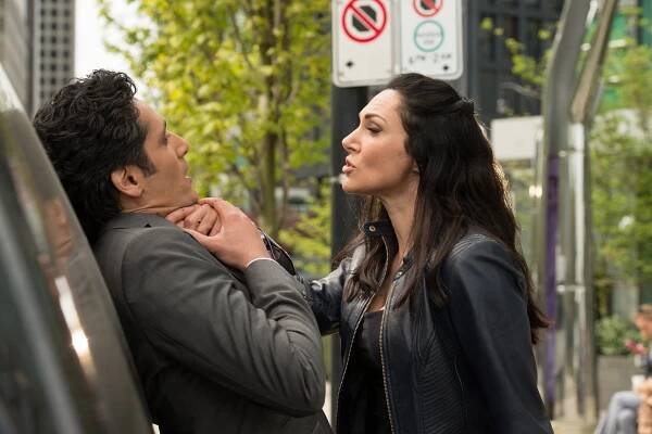 Continuum - Zero Hour - Z filmu - Stephen Lobo, Kyra Zagorsky