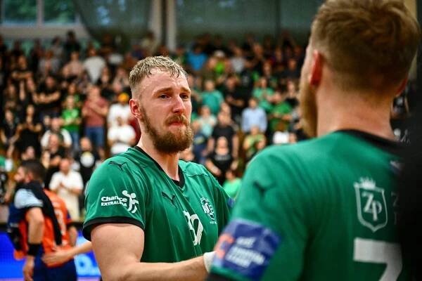 Strhující drama v Karviné. Házenkářský titul vybojoval v dunivém kotli Baník
