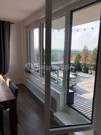 Pronájem bytu 4+kk 143 m², Padovská, Praha, Praha