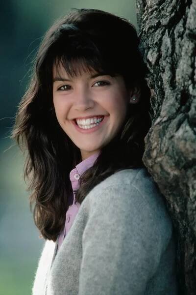 Phoebe Cates: Stunning photos of the 1980s sensation
