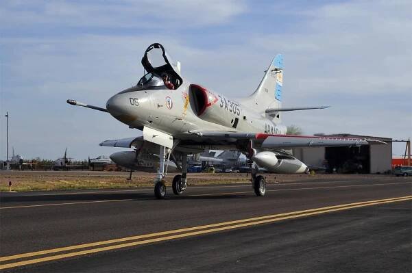 1960 Douglas A4C Skyhawk | Versatile Military Aircraft