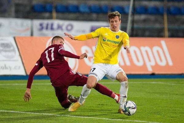 Fotbalové utkání FNL mezi FC Vysočina Jihlava a AC Sparta B