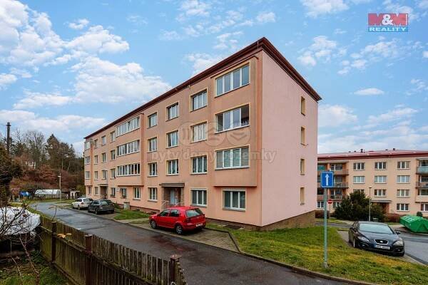 Pronájem Byt 1+1, Pod Nádražím, Nová Role, okres Karlovy Vary