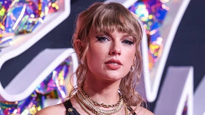 Taylor Swift ohlásila vydání nového alba - Novinky
