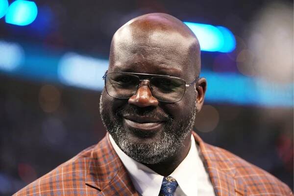 Shaquille O'Neal can't help but get emotional about his daughter Me'Arah's great achievement