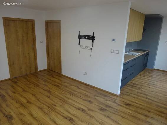 Prodej bytu 2+1 51 m², Smetanova, Opatovice nad Labem
