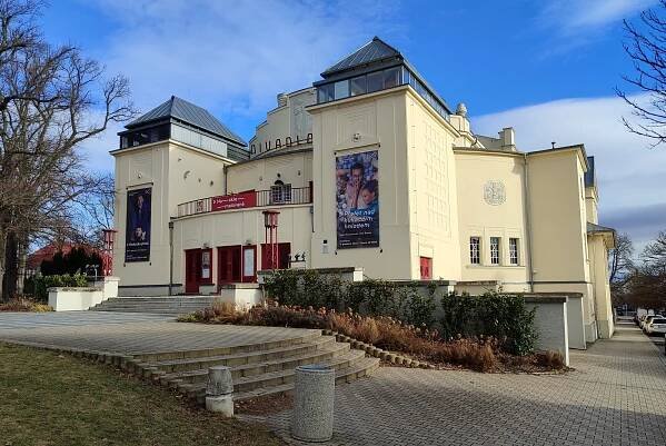 Databáze divadel / Divadelní architektura v Evropě