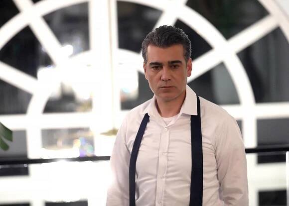 Zrazená láska - Ansızın değişen roller... - Z filmu - Caner Cindoruk