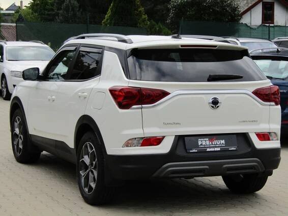 SsangYong Korando 1.5 T-GDi SUV - Foto 4