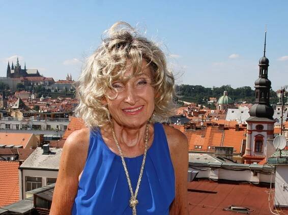 Bubílková se toho nebojí: Oblékla plavky, jaké nosí vaše dcery! - ČasProŽeny.cz