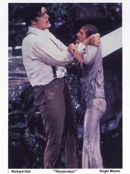 Zemřel Richard Kiel, nepřítel Jamese Bonda - Obrázek 5