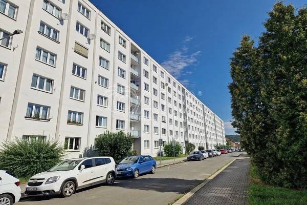 Prodej příjemného bytu 1+1, 41 m2, Plzeň - Doubravka, 3. patro, sklep – QARA