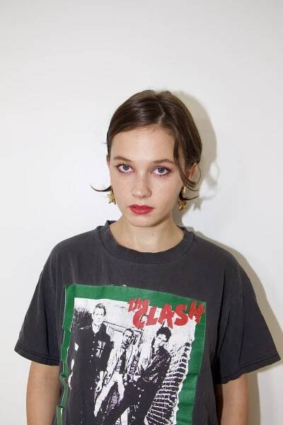 Cailee Spaeny & Raymond Cham Jr. — The Bare Magazine