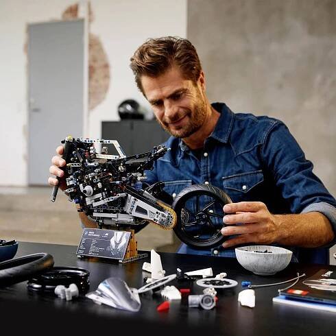 42130 LEGO® TECHNIC BMW M 1000 RR