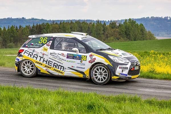 Ohlédnutí za 56. ročníkem populární Rallye Šumava, podívejte se