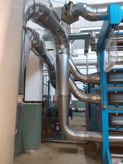 Industrial exhaust hoods
