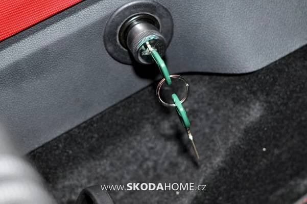 Montáž mechanického zámku řadicí páky DEFEND LOCK - SKODAHOME.cz