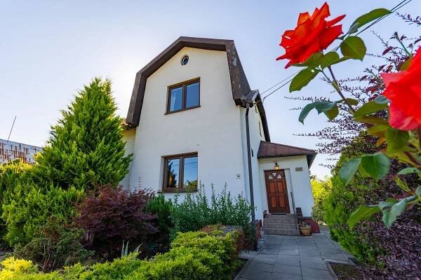 RODINNÝ DŮM ORLOVÁ - Renáta Lokosová | realitní poradce Havířov 